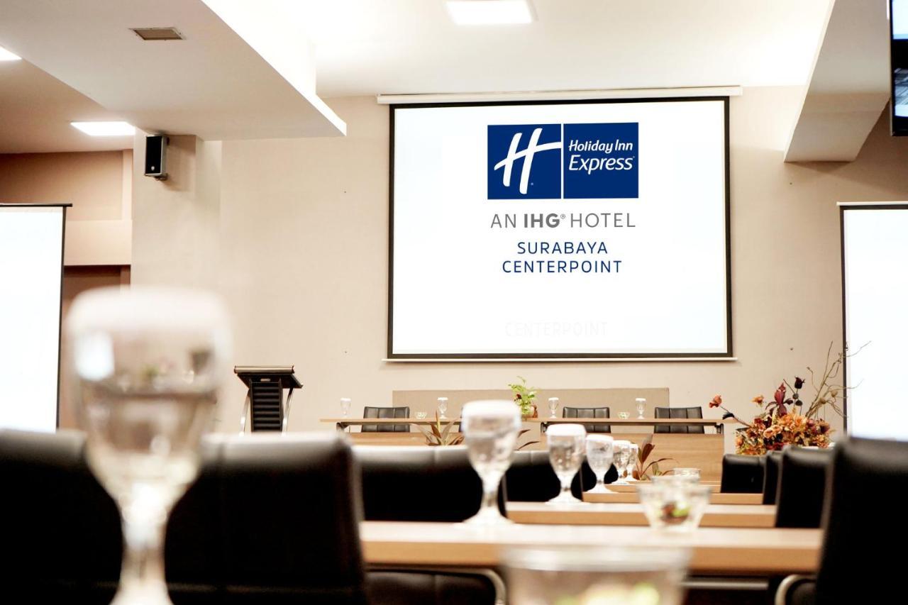 Holiday Inn Express Surabaya Centerpoint By Ihg Esterno foto