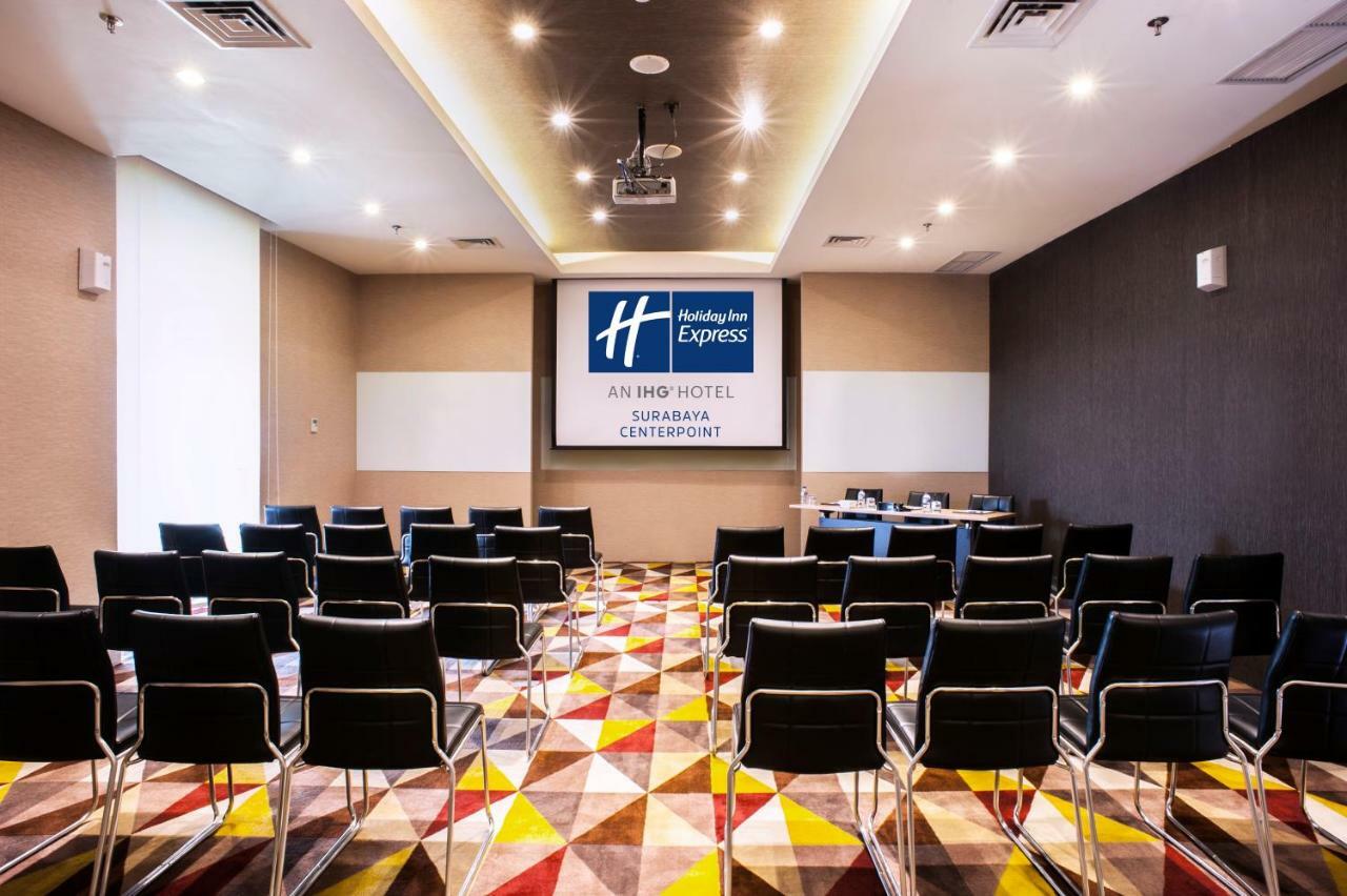 Holiday Inn Express Surabaya Centerpoint By Ihg Esterno foto